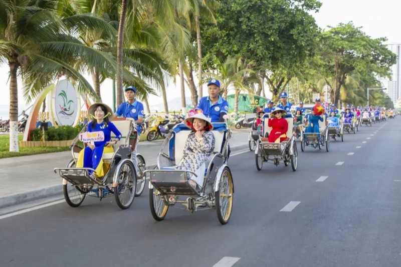 Cyclo Ride Scenic View of Nha Trang City Aerial view of Nha Trang city and coastline as seen from a cyclo ride perspective