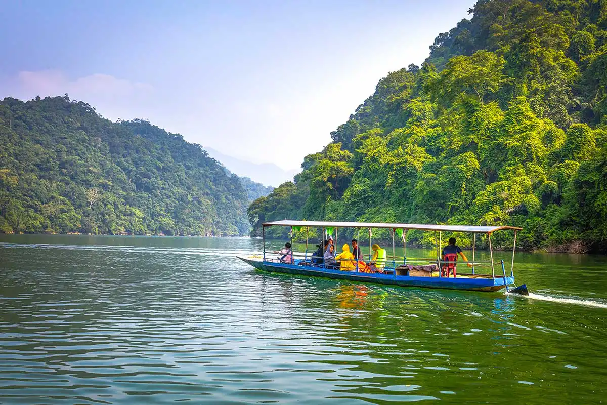 2-day Ba Be National Park Adventure from Hanoi